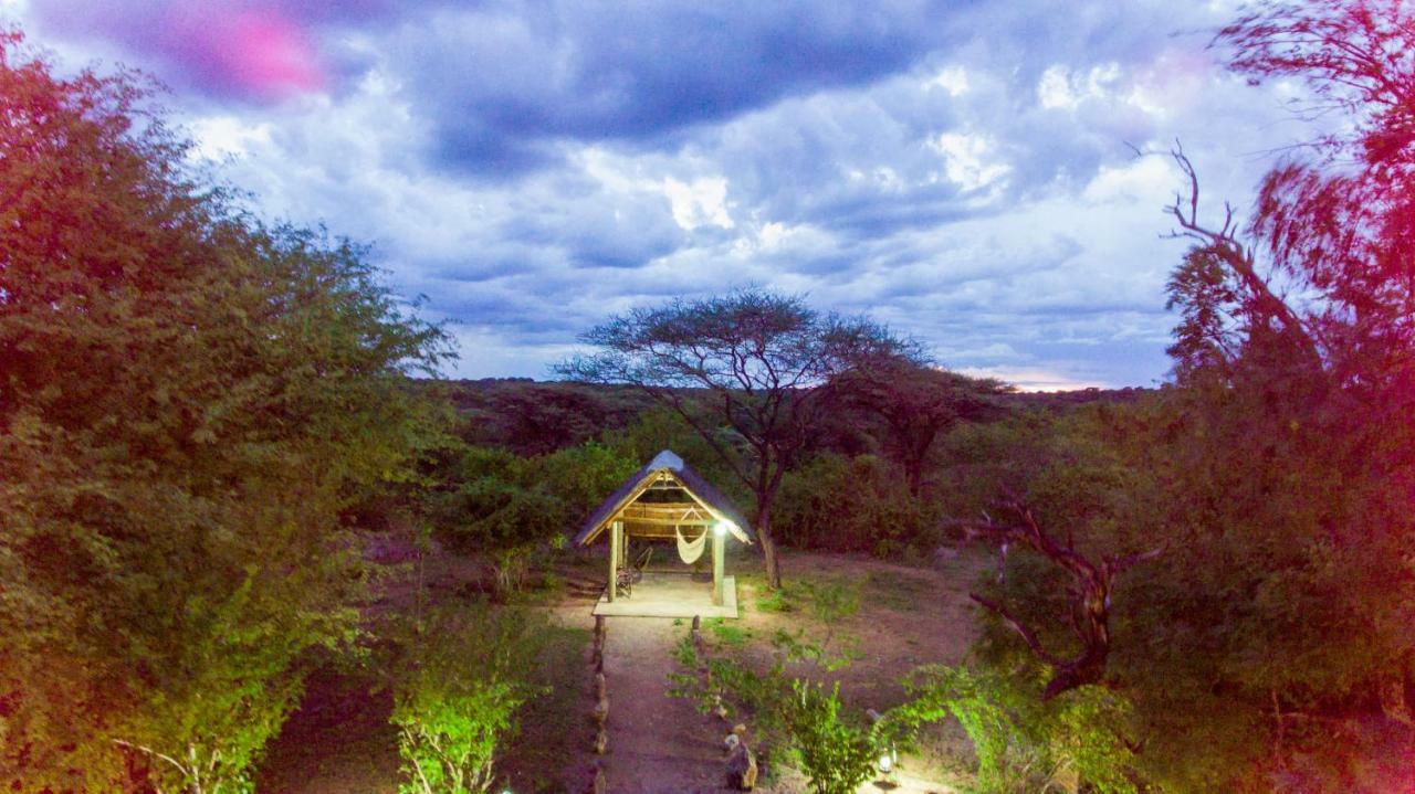 Mabata Makali Luxury Tented Camp Ilusi Екстериор снимка